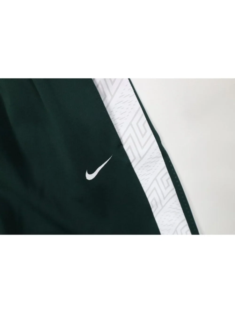 Nike Mens Large Molon Labe Michigan State University Basketball Shorts Green